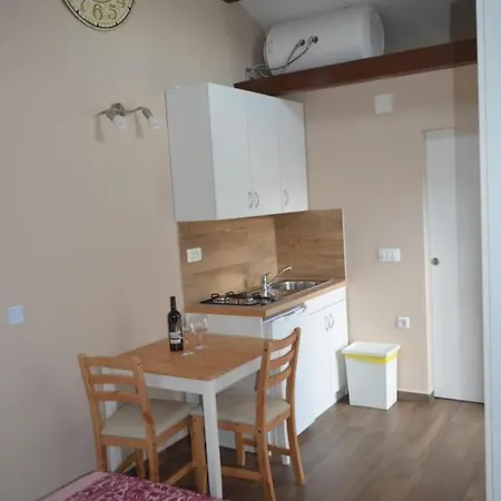 Mm Apartment Pula